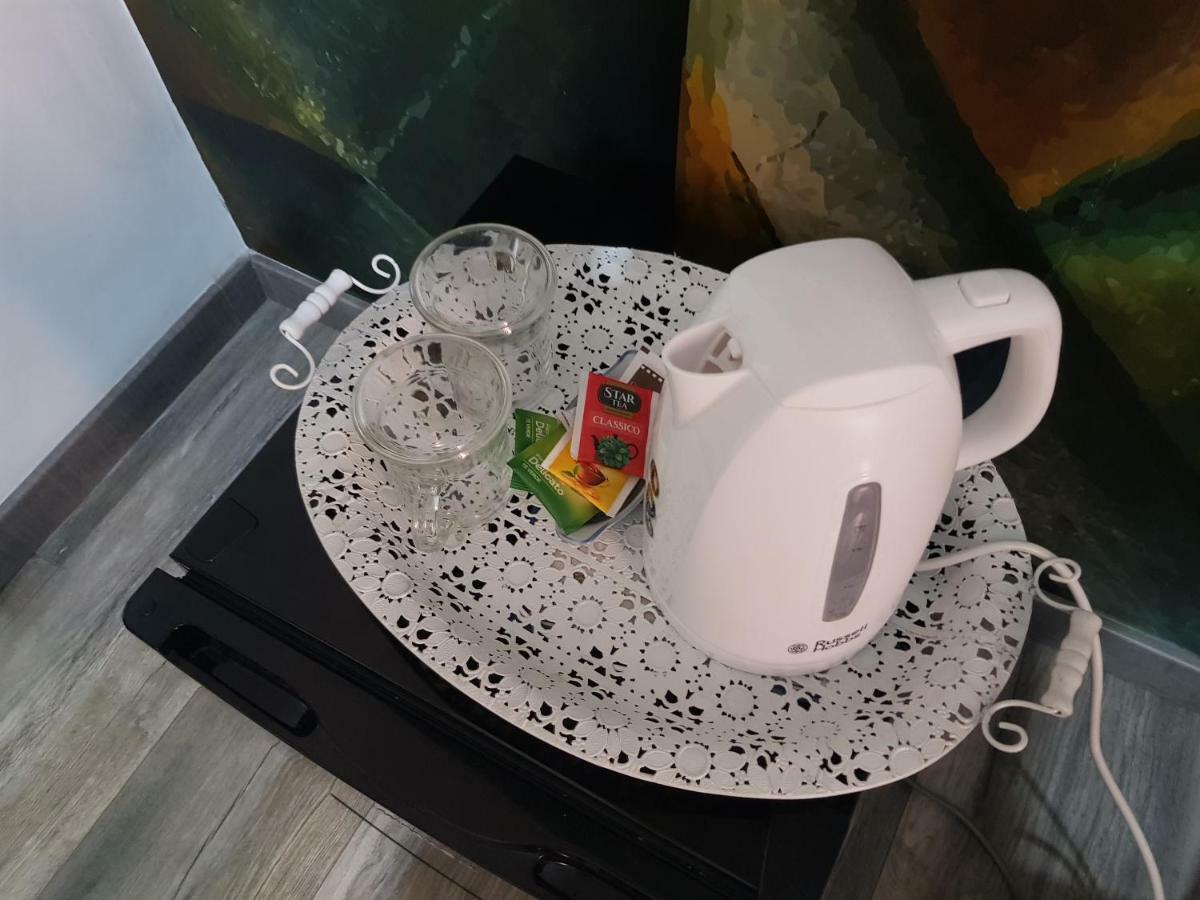 Art In B&B Салерно Екстериор снимка